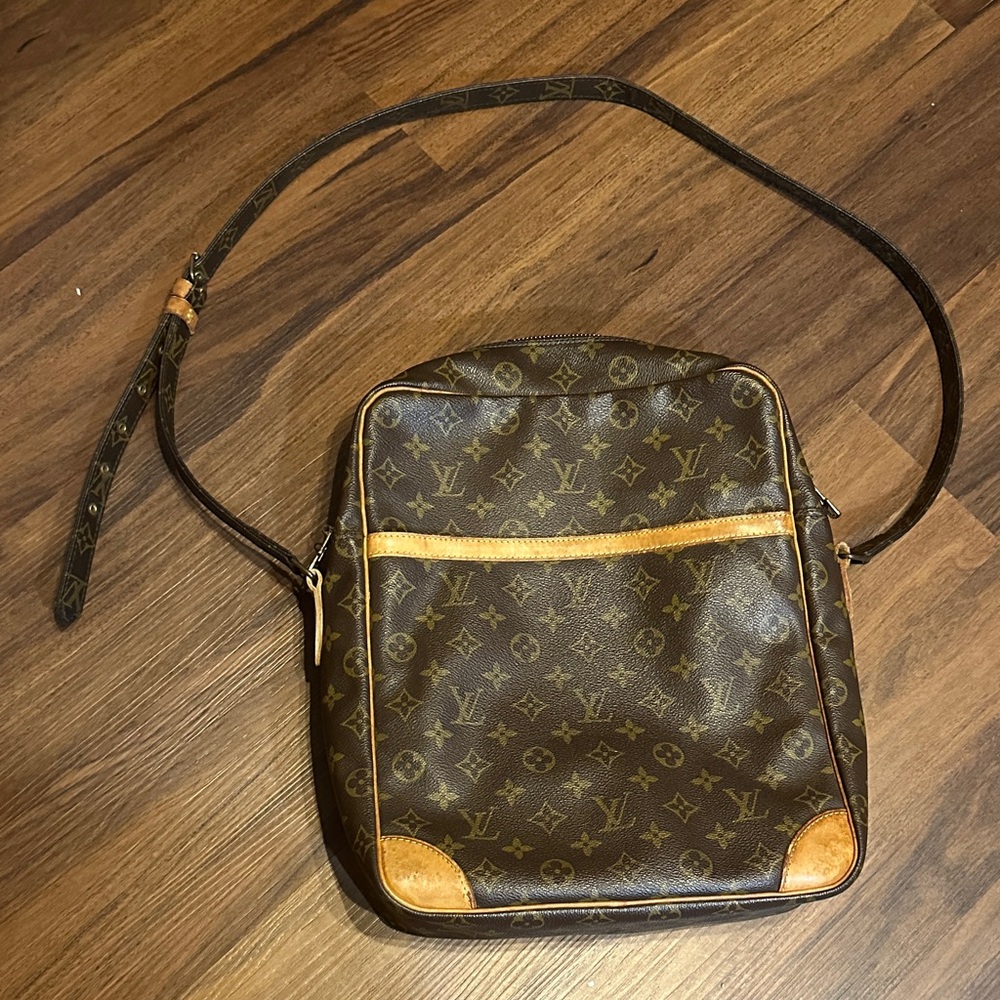 Louis Vuitton DANUBE GM Brown Monogram UNISEX Bag